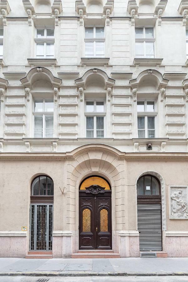 Erkel Boutique Apartment-Chic Flat By Market Hall Будапеща Екстериор снимка